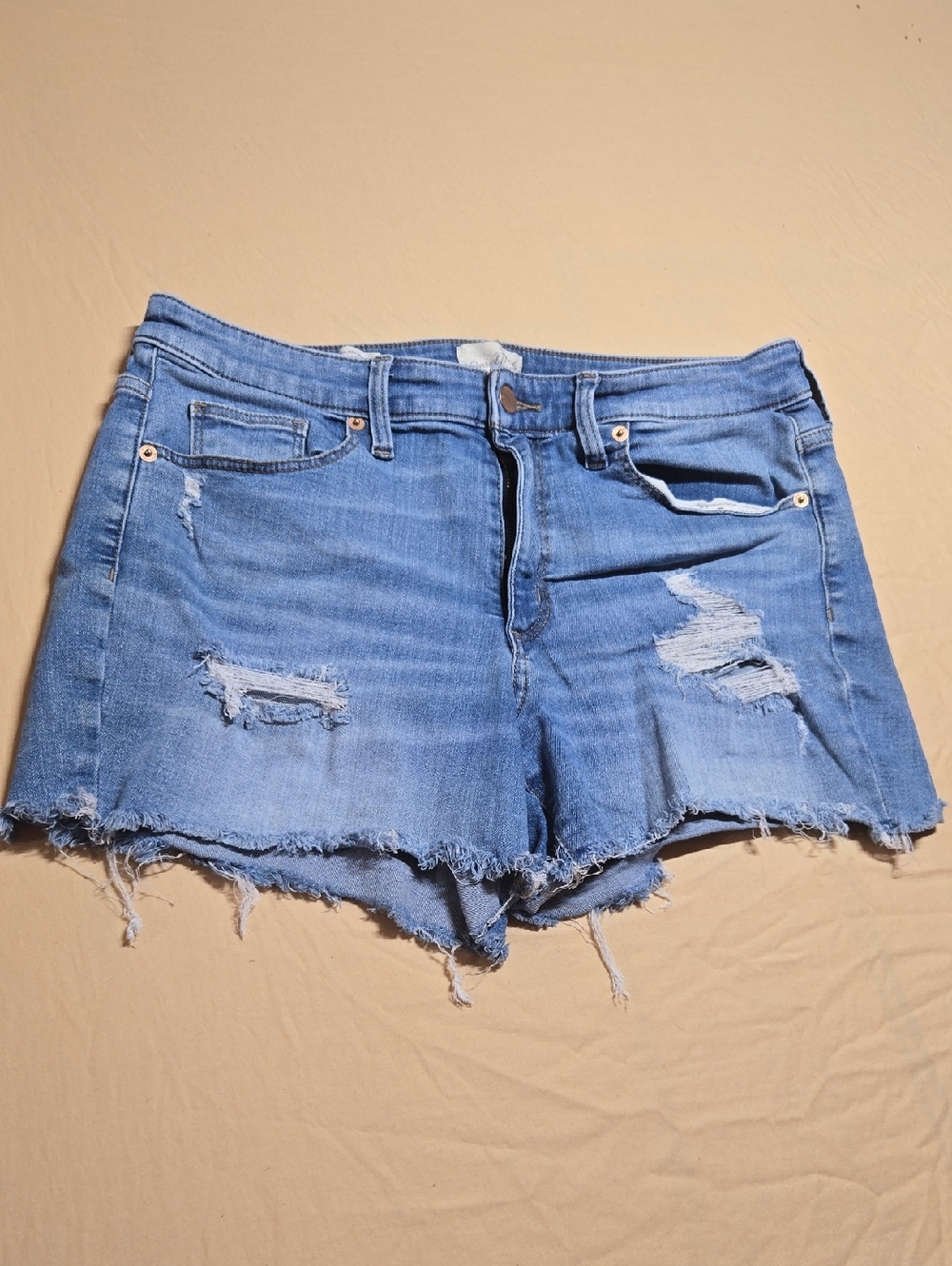 ♡Universal Thread Light Blue Distressed Denim Cutoff Shorts Size 12